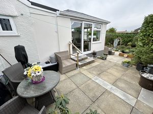 Photo 21- click for photo gallery